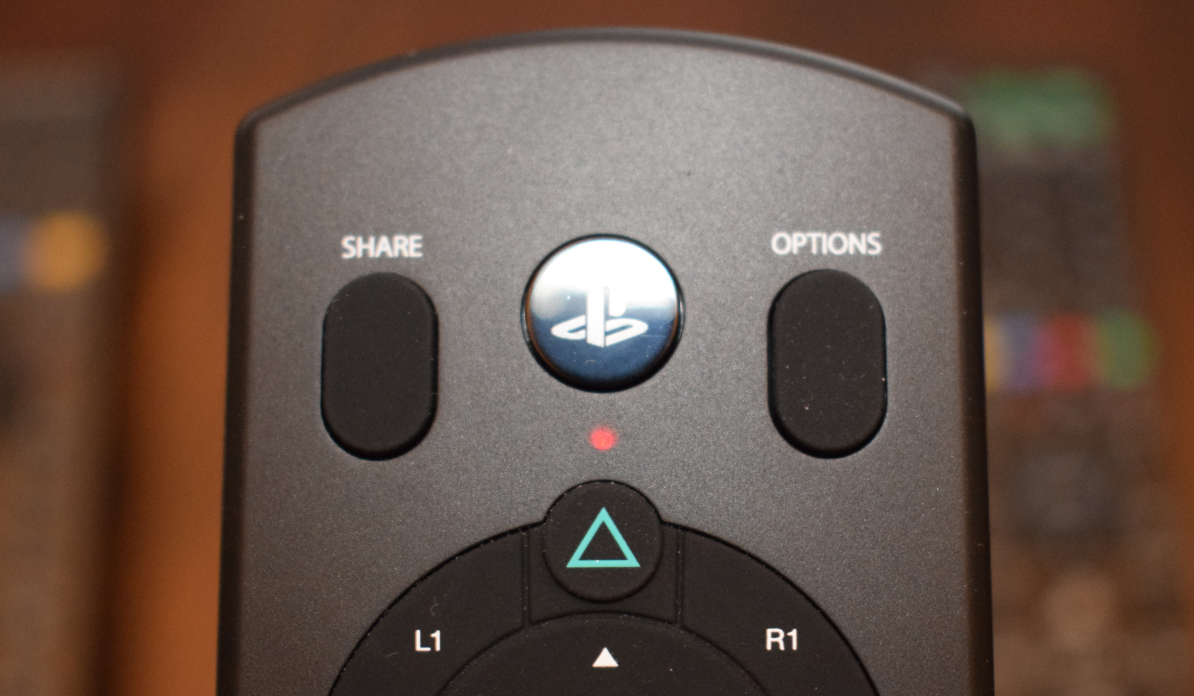 PDP Media Remote for PS4 Review - Pro - Red LED