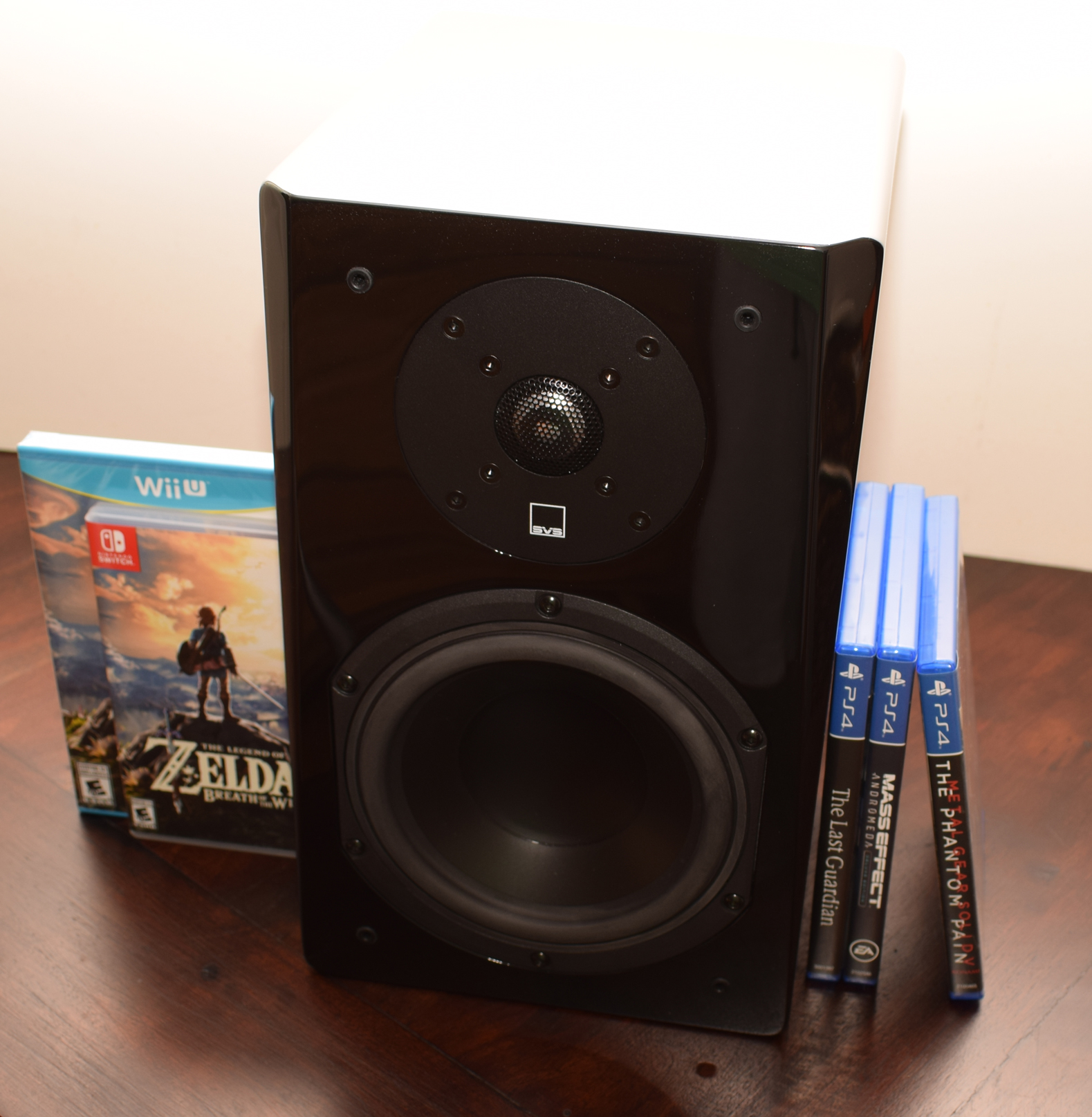 SVS Prime Bookshelf Speaker Review - No Screen With Switch & PS4